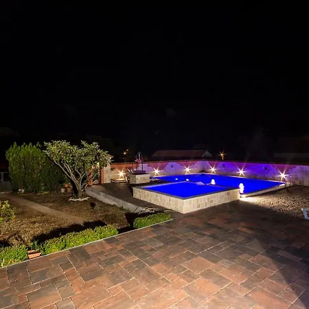 Villa Kata